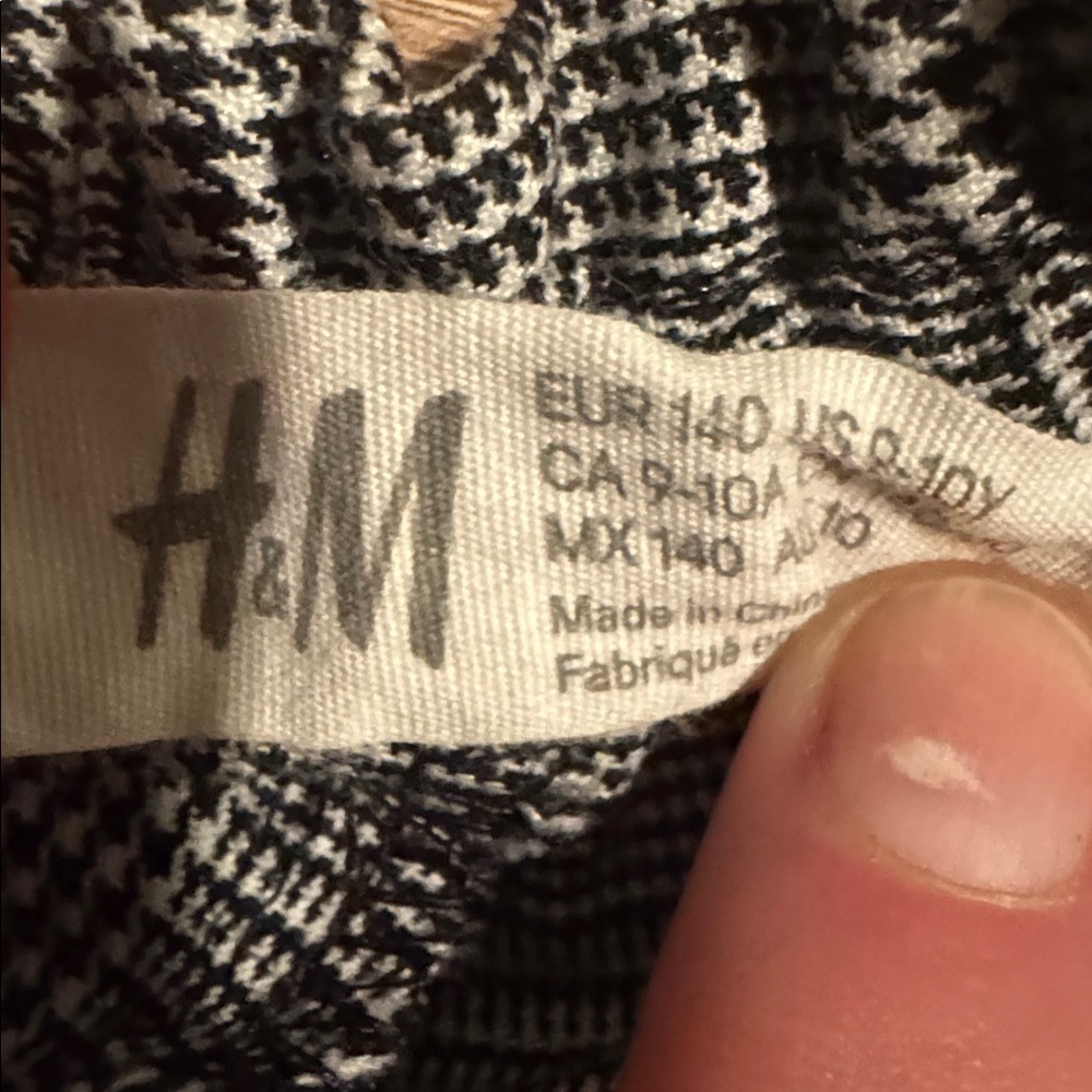 H&M Pants - Picture 2 of 2